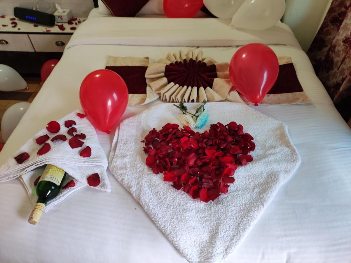 Hotel Kajiinn Покхара Экстерьер фото