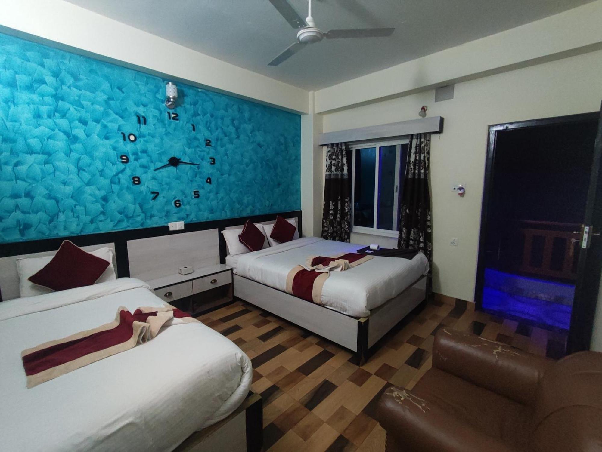 Hotel Kajiinn Покхара Экстерьер фото